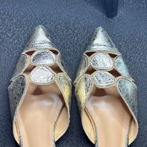 Chic Metallic Flats for Women
